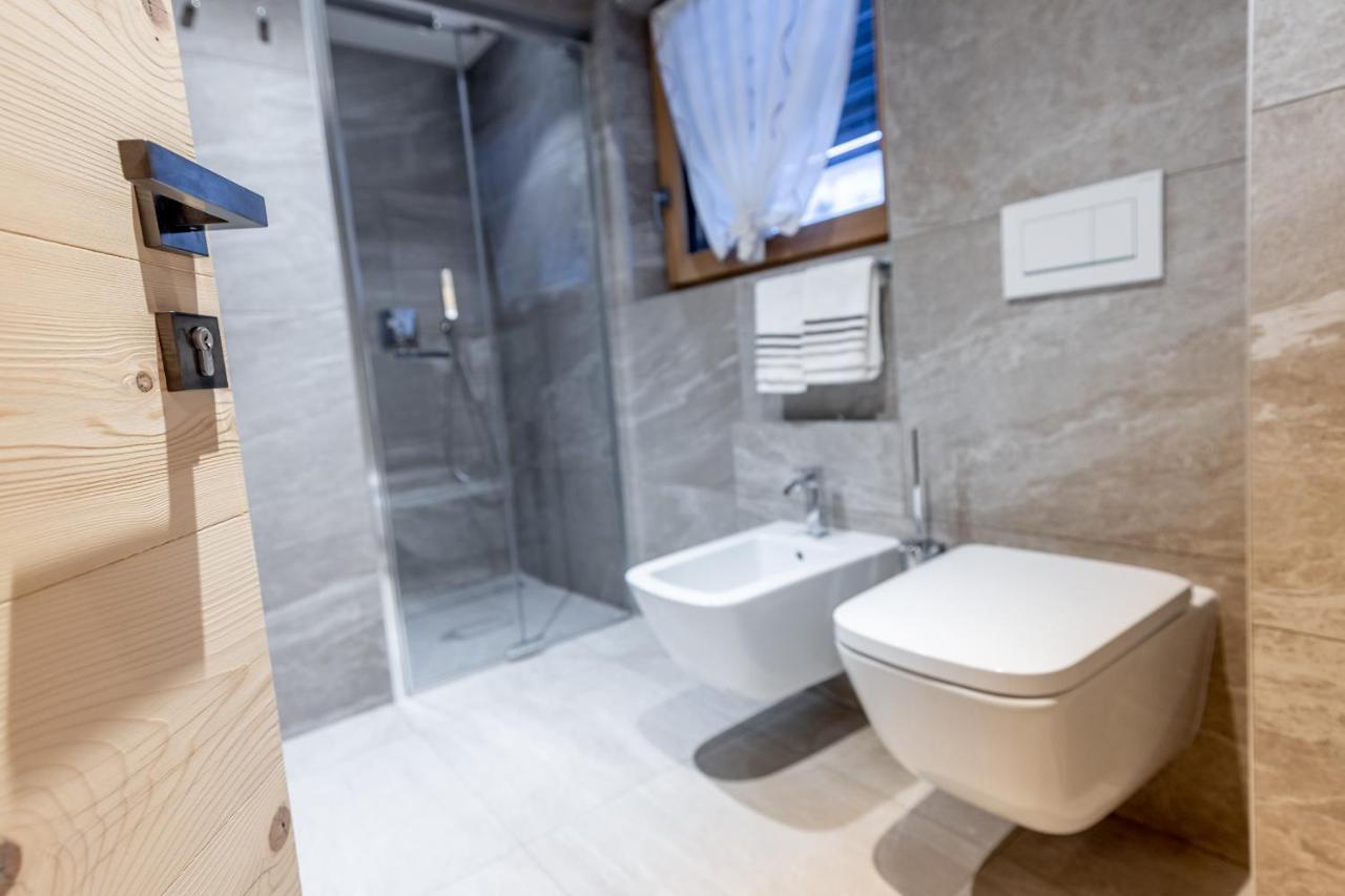 Chalet Imbosc'Che - 5 Beautiful Rooms In Charming B&B Ливиньо Экстерьер фото